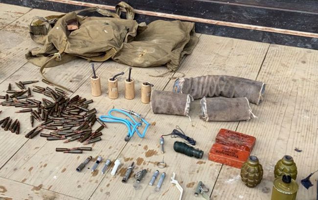 У "общественного активиста" из Львовской области обнаружили тайник со взрывчаткой