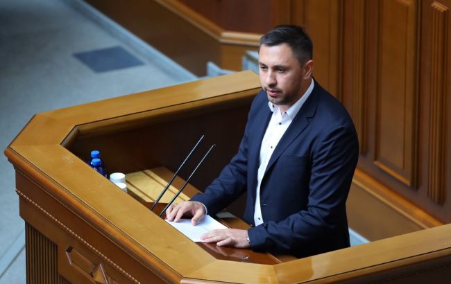 Стріхарський назвав головні моменти реформи сфери поховання в Україні