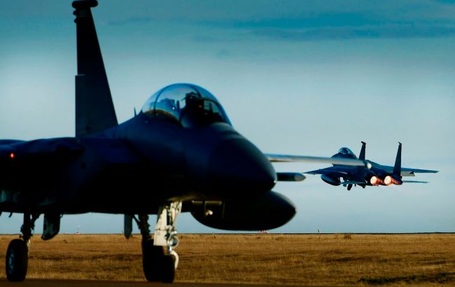 Для захисту Чорноморського регіону: до Румунії прибули винищувачі НАТО