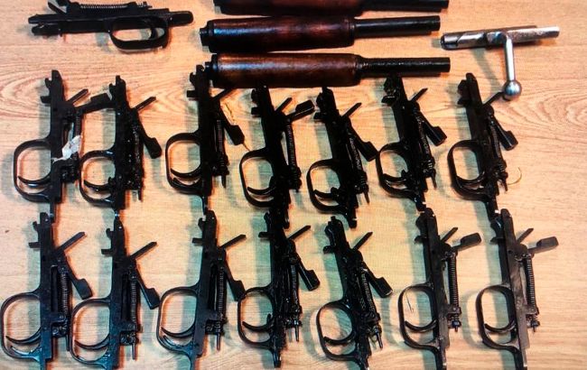 В Харьковской области женщина организовала контрабанду комплектующих к оружию в Россию