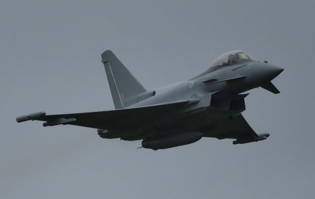 Британія вдруге за два дня піднімала свої винищувачі через літаки Росії