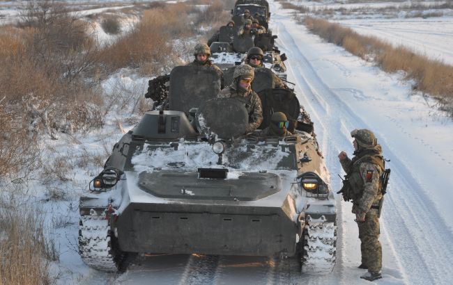 Сразу на нескольких полигонах. Украинские военные проводят массовые противотанковые учения