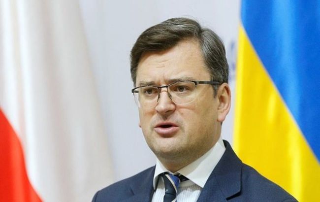 Кулеба їде до Брюсселя обговорювати військове нарощування РФ на кордонах України