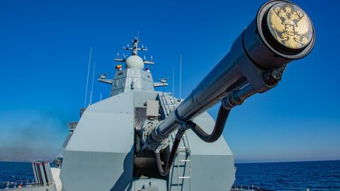 Корабель РФ в Чорному морі "дружнім вогнем" знищив власний військовий літак
