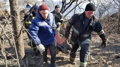 Авіаудар по приватних будинках під Житомиром: жертв стало більше