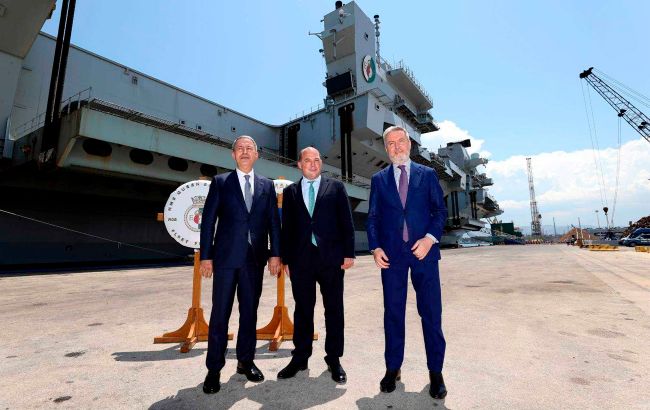 Міністри оборони Туреччини, Італії та Британії зустрілись в Стамбулі. Обговорять війну в Україні