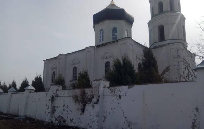 Російська війська обстріляли села поблизу Рубіжного. Загинув священник