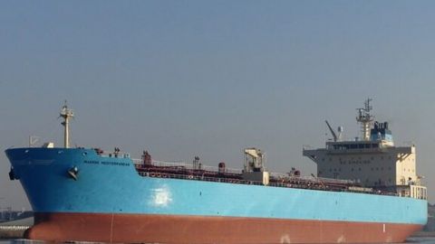 Не успел покинуть порт. В Николаеве под обстрел попал танкер Сингапура