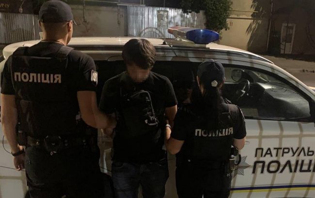 Хотів прикинутися волонтером. На Закарпатті затримали ворожого шпигуна