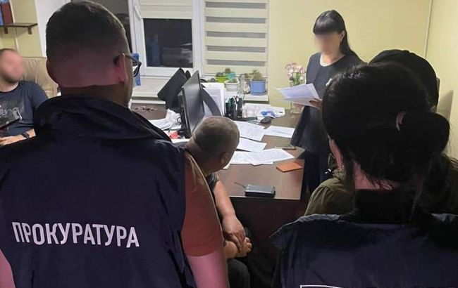 У Харківській області поліцейський перейшов на бік окупантів і намагався втекти до РФ