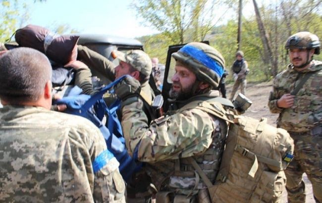 Ховались від обстрілів посеред лісу: військові евакуювали людей з-під Слов&rsquo;янська