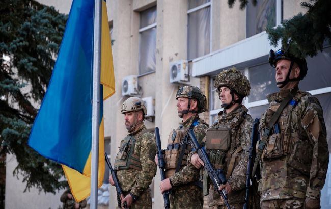 Над Лиманом поднят украинский флаг (фото)