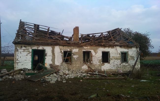 От фрагмента ракеты С-300 погибла целая семья в Харьковской области (фото)