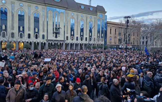 У Грузії опозиція анонсувала нові мітинги через закон про "іноагентів"