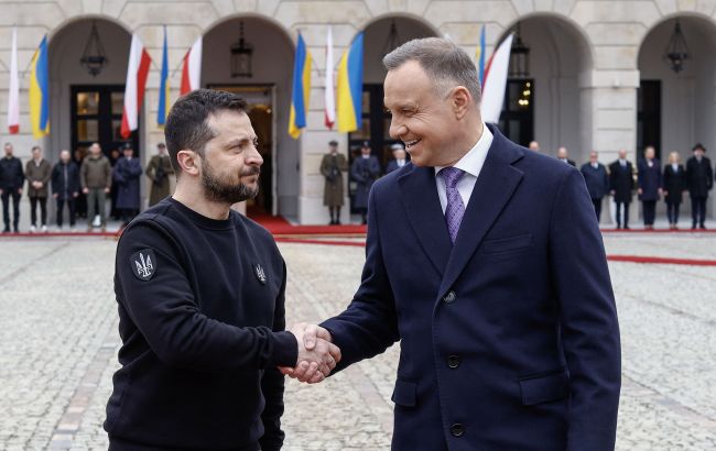 Дуда вручил Зеленскому высшую награду Польши (видео)