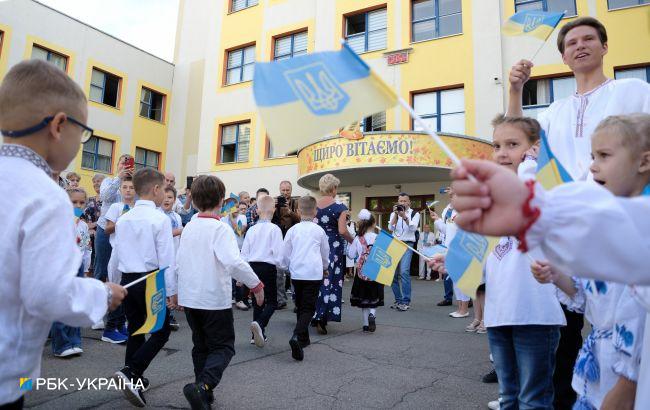 Коли закінчиться навчальний рік в українських школах: відповідь МОН
