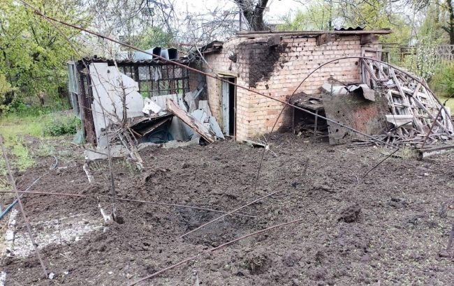 Росіяни обстріляли Нікополь: пошкоджено будинок та лінії електропередач