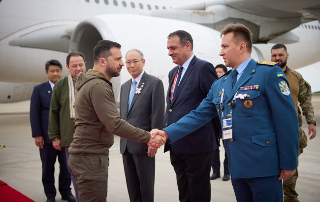 Зеленский прибыл в Японию на саммит G7