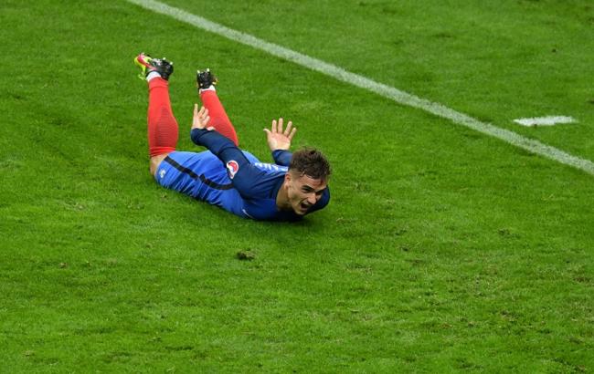 Франція - Ісландія: Господарі Євро громлять суперника