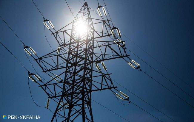 Через негоду у Чернігівській області без світла залишились понад 200 населених пунктів