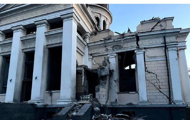 Разрушения колоссальные, половину крыши снесло: последствия удара РФ по собору в Одессе