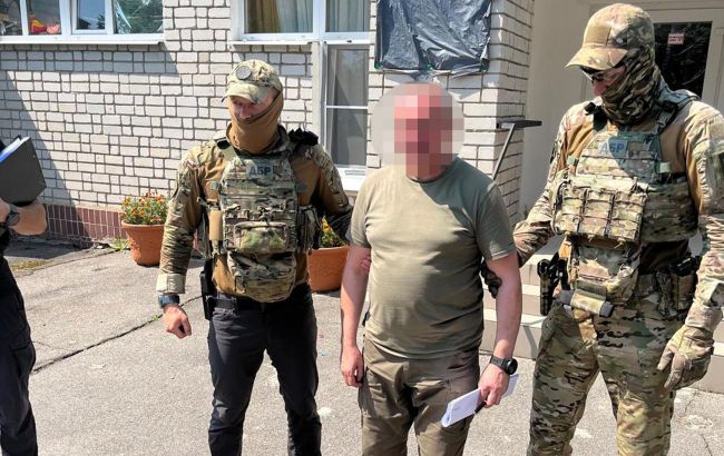 Организовал "схему" обогащения и не только. ГБР разоблачило донецкого военкома