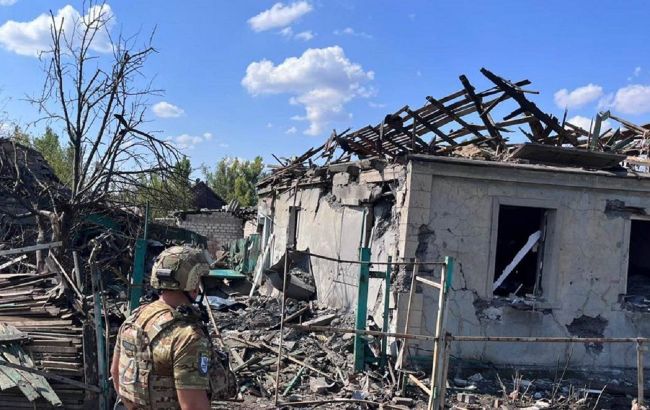 Россияне обстреляли Авдеевку и окрестности Торецка: есть погибшие, разрушены частные дома