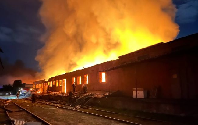 Россияне ударили по Умани: фото и видео с места инцидента