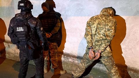 Фейковий ТЦК викрили в Одесі - зловмисники вимагали гроші з чоловіків |  РБК-Україна