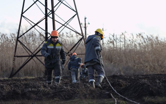 Війська РФ обстріляли електропідстанцію у Запорізькій області