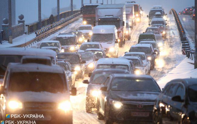 Снег и мороз: в каких областях Украины сегодня ждать зимней погоды