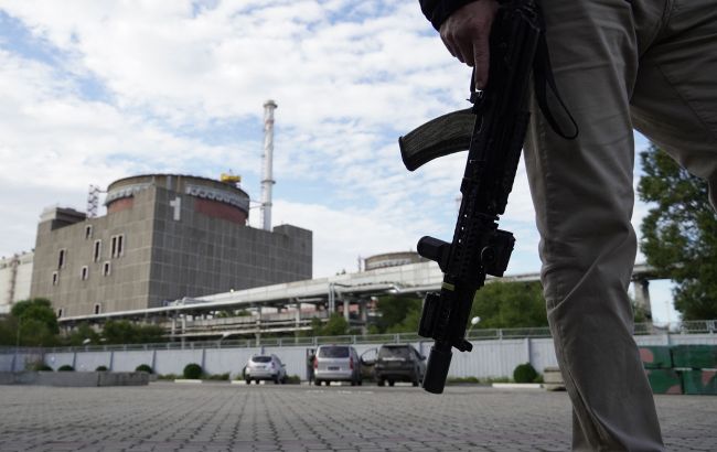 РФ использует дроны-камикадзе над ядерными реакторами ЗАЭС: разведка показала видео