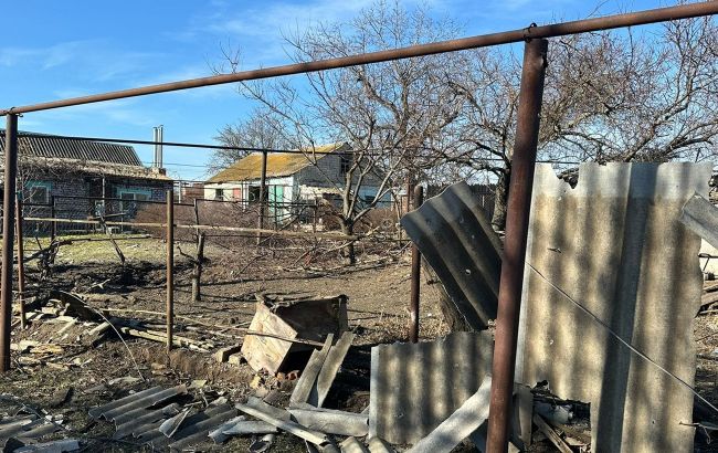 Росія ракетою вдарила по Павлограду: поранено жінку, постраждали будинки