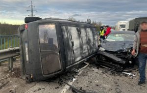 На объездной Львова произошло серьезное ДТП: движение на трассе Киев-Чоп ограничили