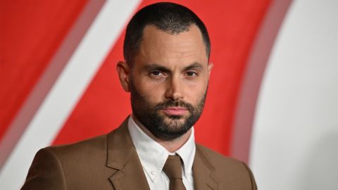 Як серіал "Ти" змінив Пенна Беджлі: скасував своє табу та готується стати татом