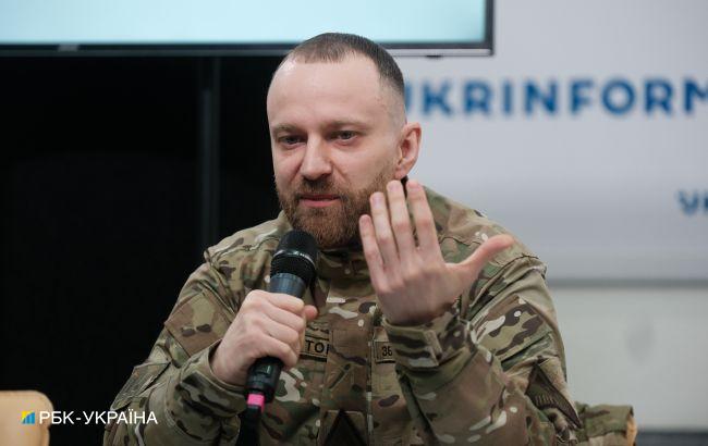 Звідки російські добровольці дістають зброю та техніку: відповідь РДК та ЛСР