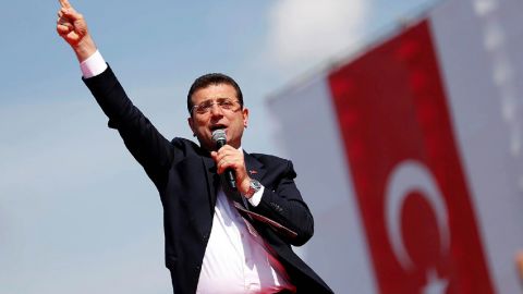 В Турции арестовали главного соперника Эрдогана