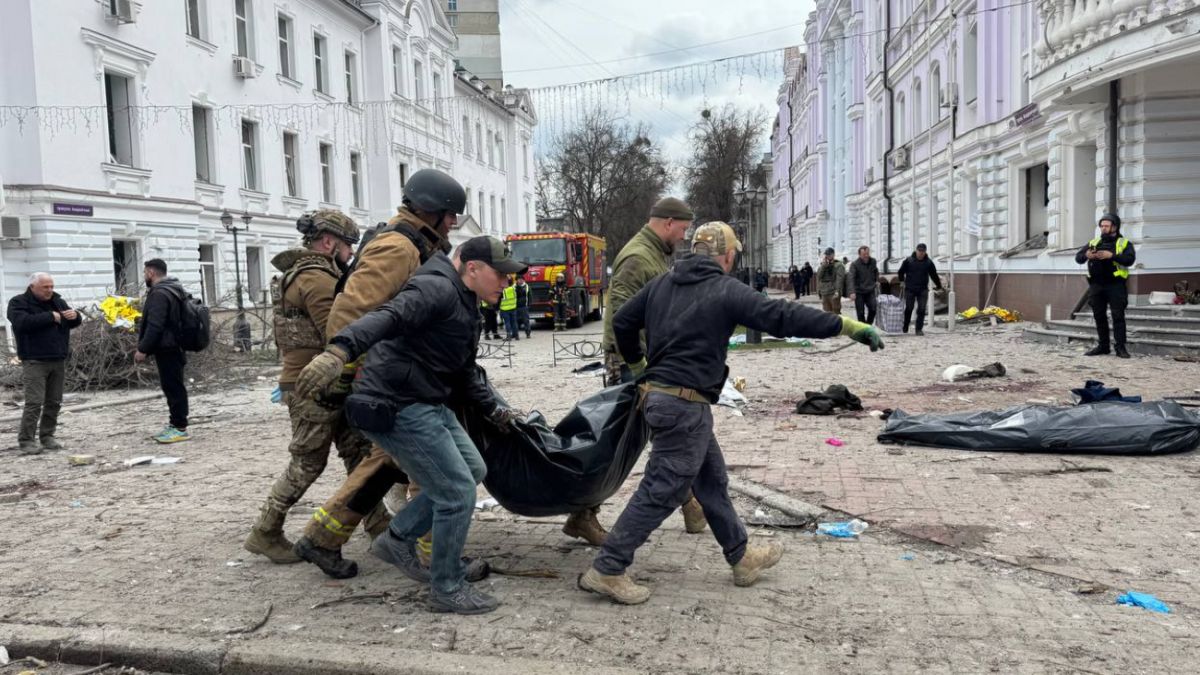 Сумы 13 апреля обстреляла РФ - реакция Запада на ракетный удар | РБК Украина