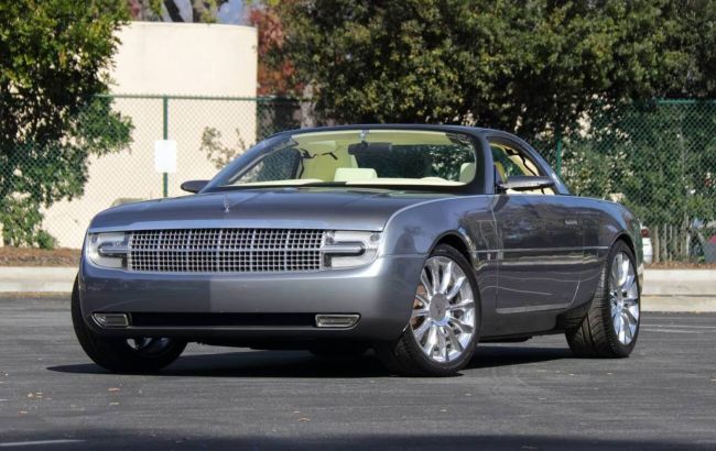 Єдиний екземпляр: на продаж виставили унікальний кабріолет від Ford (фото)