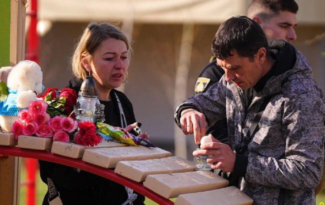 По Украине отменяют развлекательные мероприятия в знак траура по погибшим в Кривом Роге