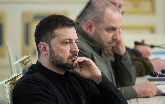 Несколько украинских чиновников прошли полиграф из-за утечки деталей соглашения о недрах, - FT