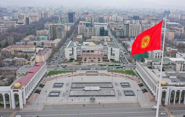 Кыргызстан начал закрывать компании из-за риска новых санкций