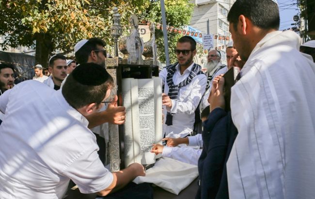 В Умани остаются 2 тыс. хасидов, приехавших на празднование Рош ха-Шана