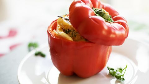 Кулинар поделился рецептом настоящего фаршированного перца по-болгарски