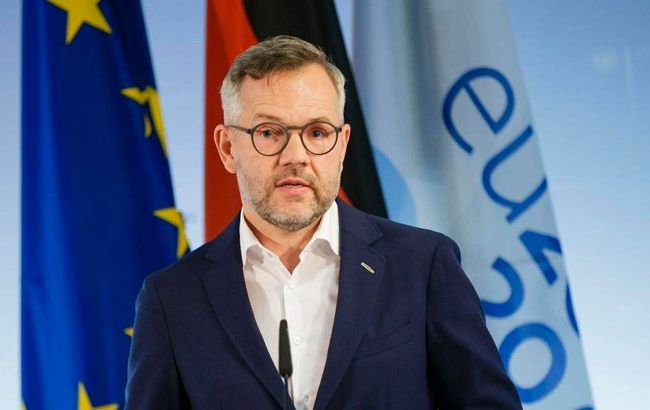 У Німеччині допустили поставку Україні важкого озброєння