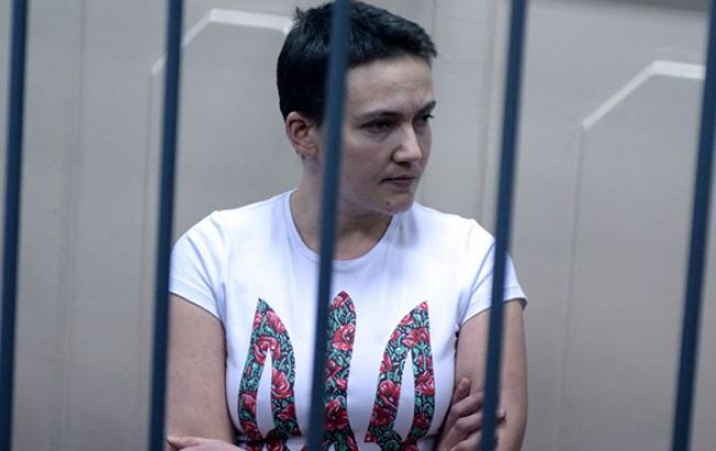 Савченко голодує вже місяць і не має наміру припиняти, - адвокати
