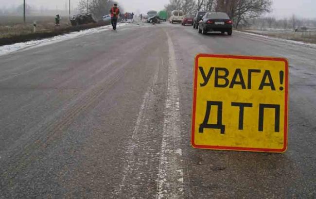 В Николаевской обл. в результате ДТП погибли 2 человека и 3 госпитализированы