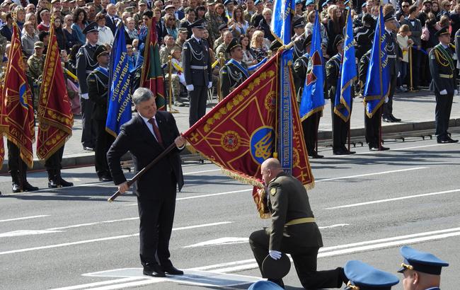 "Новая традиция": ветеран АТО объяснил смысл нового приветствия ВСУ