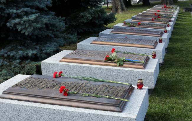 Пропавшими без вести под Иловайском остаются 84 бойца