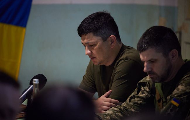 Зеленський вручив Кіму орден Богдана Хмельницького